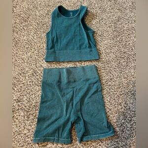 Matching workout set